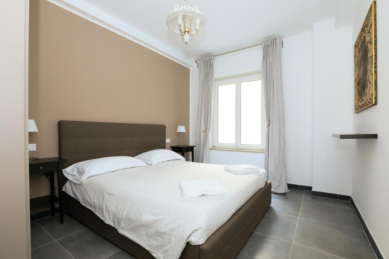 Centro Residenze Domus Sofiae Apartment Genoa Luaran gambar
